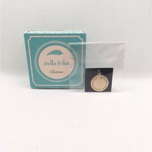 Vintage Stella and Dot Grandma/Nana/Grand-Mere/Oma charm • Bronze